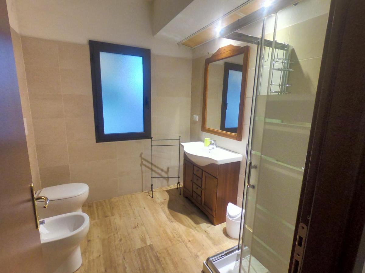 Villa La Conchiglia Rooms Cala Liberotto Ngoại thất bức ảnh